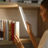 Mágneses LED éjszakai lámpa szekrények alá, otthonra, konyhába vagy hálószobába, fehér 8