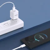 33 W-os GaN PPS USB-C USB-A fali töltő, fehér 3