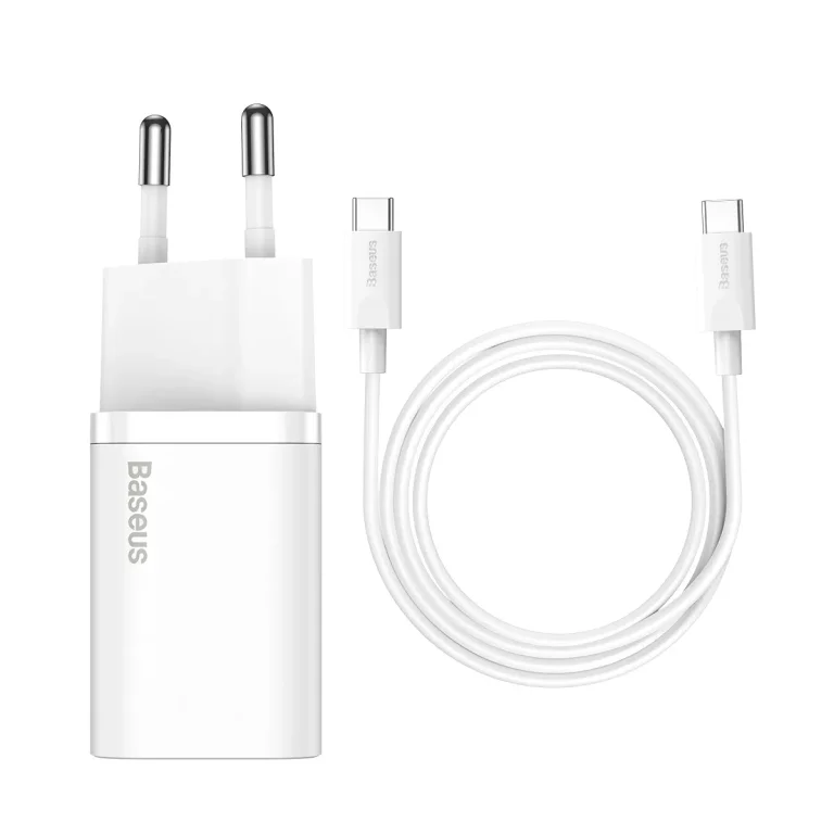 Si 25 W-os, 3 A-es gyors hálózati töltő 1 m-es fehér USB-C kábellel