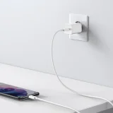 Si 25 W-os, 3 A-es gyors hálózati töltő 1 m-es fehér USB-C kábellel 9