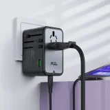 Univerzális GaN utazótöltő, 2x USB-A, 3x USB-C, brit, EU, USA és ausztrál csatlakozókkal, fekete 4