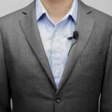 Káblový klopový mikrofón pre smartfóny a fotoaparáty, napájaný batériou 3,5 TRRS – čierny 10