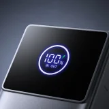 10000mAh 22.5W Power Bank s uvlačivim USB-C kabelom - Crna 10