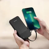 K11 10000 mAh-s powerbank beépített kábelekkel – fekete 2