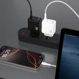 GaN fali töltő USB-C kábellel, 45 W – fekete 5