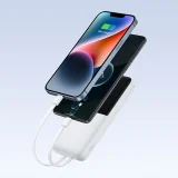 10000 mAh-s, 22,5 W-os LiPo power bank beépített USB-C és iPhone Lightning kábelekkel – fehér 11