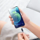 iPhone USB–Lightning kábel 2,4 A, 2 m – szürke 10