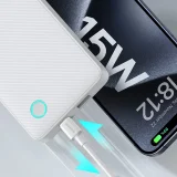 Airpow Lite 10000mAh 15W-os Power Bank 30cm-es USB-A USB-C kábellel - Fehér színben 9
