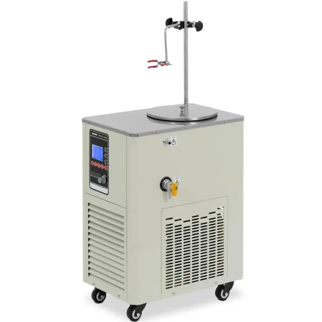 Laboratóriumi hűtőcirkulátor, ipari kompresszor, 2430 W, 20 l/min