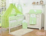 Large mosquito net for baby's bed made of chiffon with hanging hearts and a bow - green 2