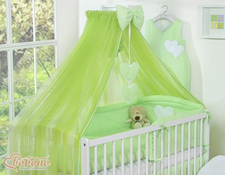 Large mosquito net for baby's bed made of chiffon with hanging hearts and a bow - green